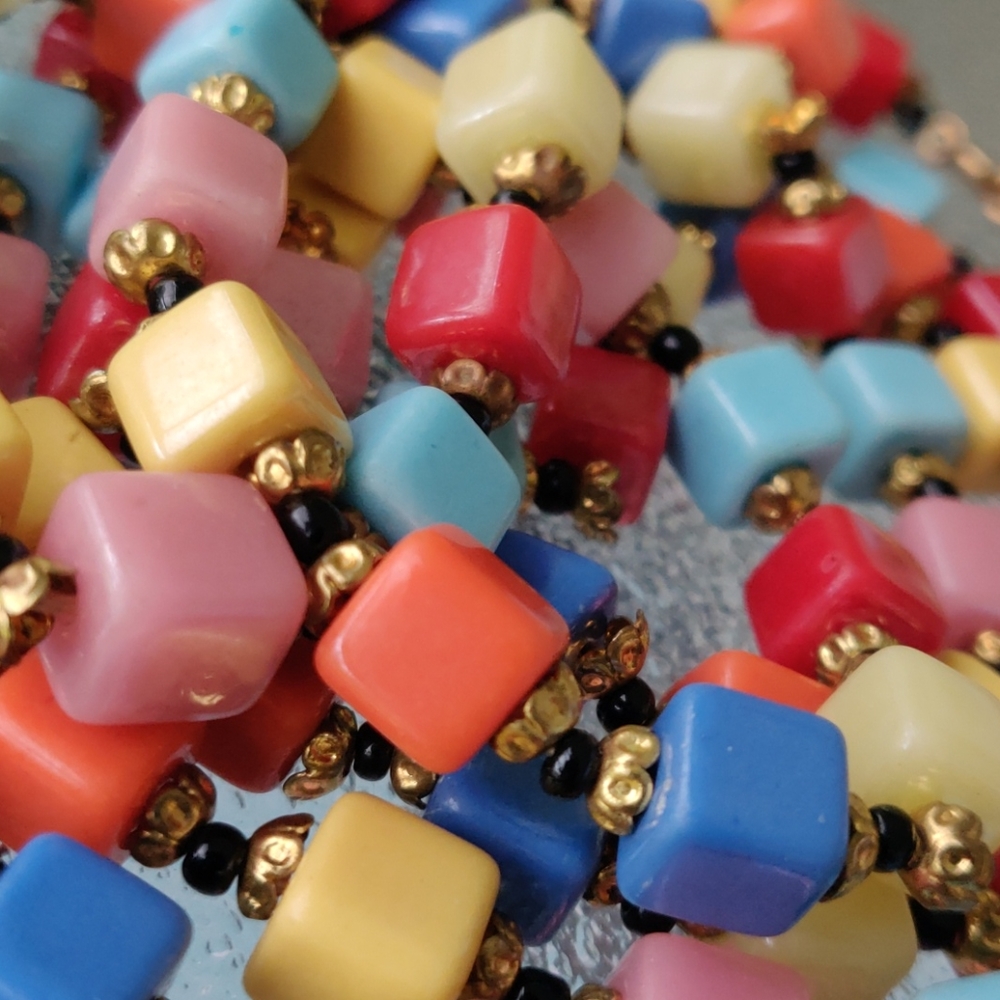 VTG Czech bead strand (#198) - Picture 3 of 6